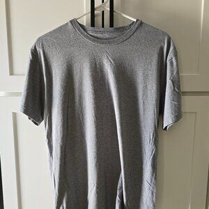 TRUE CLASSIC T-Shirt Men’s Large Gray Grey Crew Neck Tee Casual Stretch